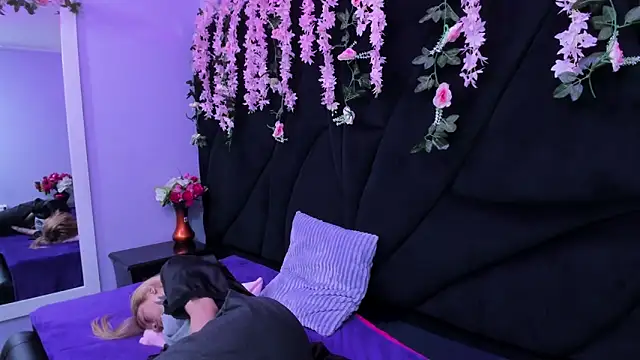 Dakota Angell  online show from 15, 2, 2026