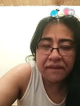 emilymoore34 online show from 6, 2, 2026