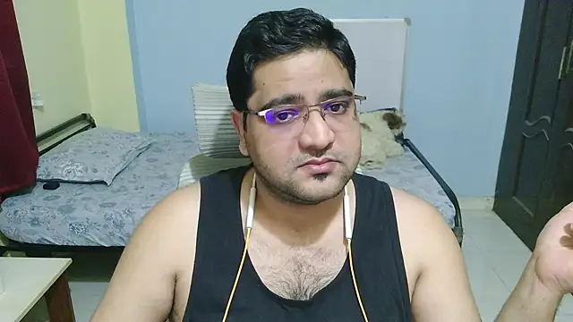 Charmer-Boy online show from 5, 2, 2026