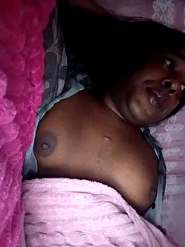 Snapshot of Hellentrans24 chatting on 1, 4, 2026 Hellentrans24 online show from 1, 4, 2026