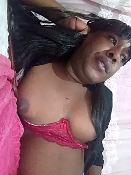 Snapshot of Hellentrans24 chatting on 3, 4, 2026 Hellentrans24 online show from 3, 4, 2026