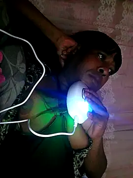 Snapshot of Hellentrans24 chatting on 14, 4, 2026 Hellentrans24 online show from 14, 4, 2026