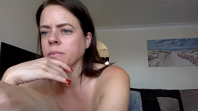 Snapshot of ElizabethArden42- chatting on 17, 6, 2026 ElizabethArden42- online show from 17, 6, 2026