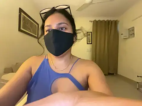 Anna girl22 online show from 15, 5, 2026