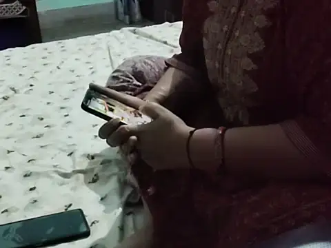 Snapshot of ANURADHA_2006 chatting on 13, 3, 2026 ANURADHA 2006 online show from 13, 3, 2026