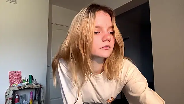 Tiffany Muse online show from 8, 3, 2026