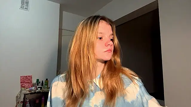 Tiffany Muse online show from 15, 3, 2026