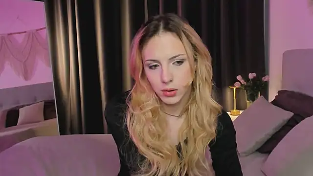 Tiffany  King online show from 12, 5, 2026