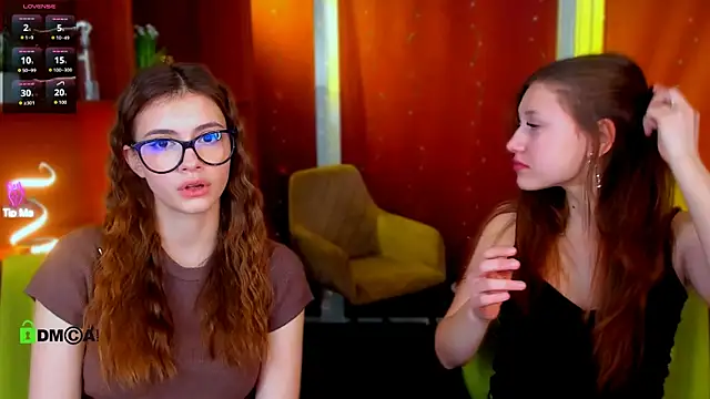 Snapshot of arianaa_cat chatting on 20, 3, 2026 arianaa cat online show from 20, 3, 2026