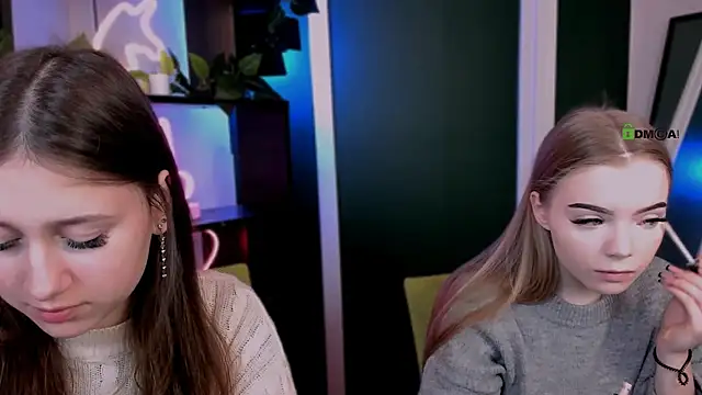 Snapshot of arianaa_cat chatting on 21, 3, 2026 arianaa cat online show from 21, 3, 2026