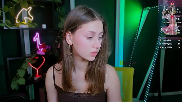 Snapshot of arianaa_cat chatting on 4, 5, 2026 arianaa cat online show from 4, 5, 2026