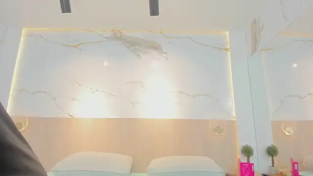 rebecca ponce  online show from 17, 3, 2026