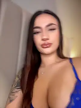 Snapshot of _celeste__moore chatting on 4, 5, 2026 celeste moore online show from 4, 5, 2026