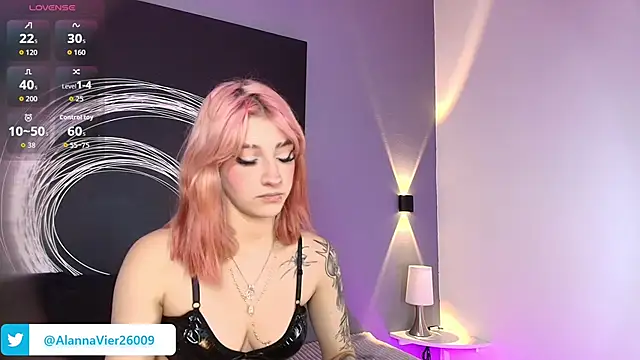 AlannaViera online show from 5, 5, 2026