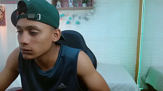 Snapshot of Sikhor1 chatting on 3, 2, 2026 Sikhor1 online show from 3, 2, 2026