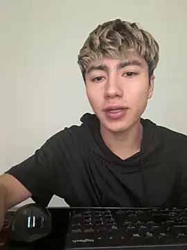 AlexanderCollman2 online show from 27, 4, 2026