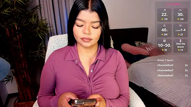 Snapshot of moonhelen chatting on 15, 2, 2026 moonhelen online show from 15, 2, 2026