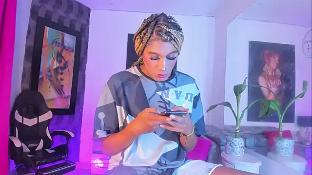 Ciara HotTs online show from 13, 5, 2026