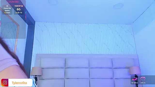 CarolineFyre online show from 29, 4, 2026