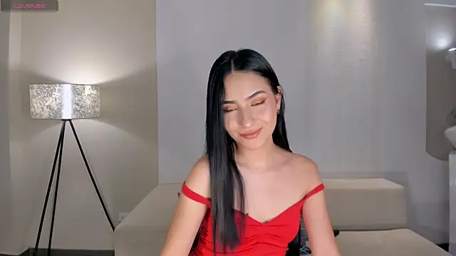 LucieMartin online show from 20, 5, 2026