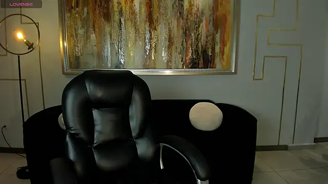 Snapshot of ScarlettRose_X chatting on 6, 7, 2026 ScarlettRose X online show from 6, 7, 2026