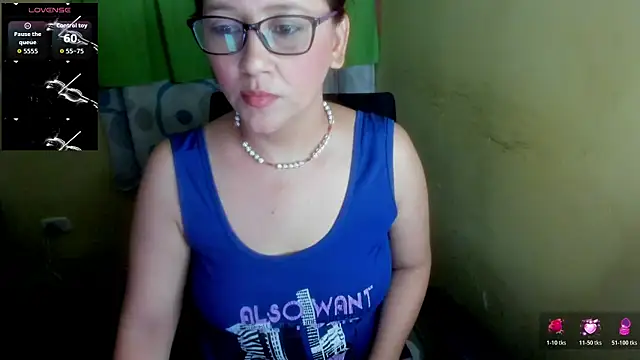 LuciaMiilf online show from 22, 6, 2026