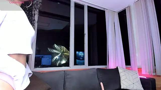 naomi lane  online show from 5, 2, 2026