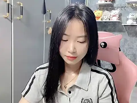 Linne6789 online show from 23, 4, 2026