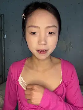 LuLu-79 online show from 1, 2, 2026