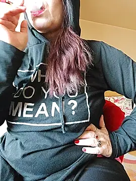 Love Tina4ever online show from 4, 2, 2026