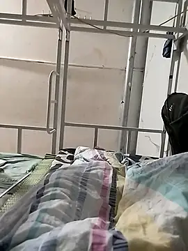 Snapshot of Yeuphunuok chatting on 2, 2, 2026 Yeuphunuok online show from 2, 2, 2026