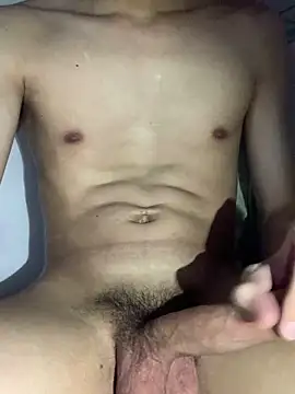 Snapshot of MhDuc chatting on 10, 4, 2026 MhDuc online show from 10, 4, 2026