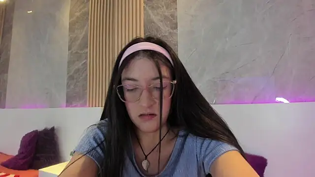 HannaWen  online show from 12, 3, 2026