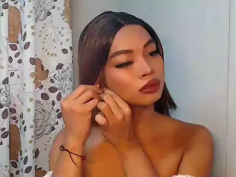 girlyteengrl online show from 7, 3, 2026