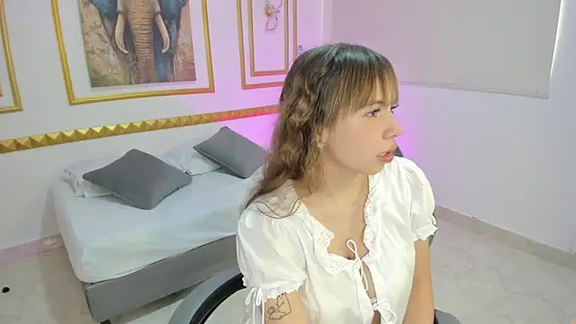 milaack  online show from 26, 2, 2026