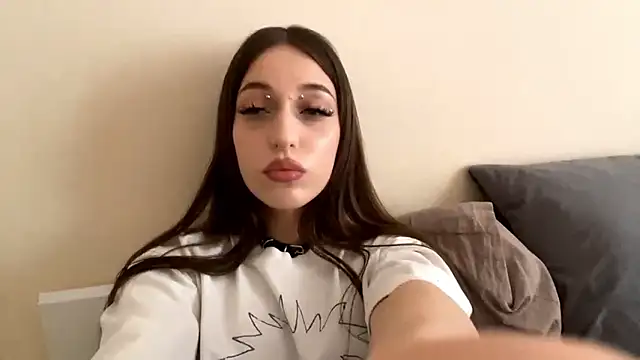 CutieWorm online show from 1, 2, 2026