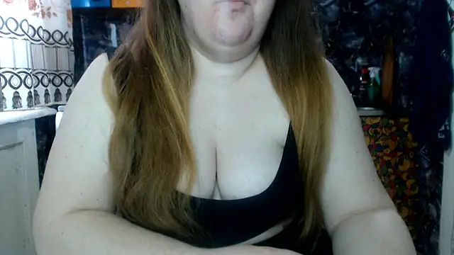 Snapshot of MaryShiny_ chatting on 11, 3, 2026 MaryShiny online show from 11, 3, 2026