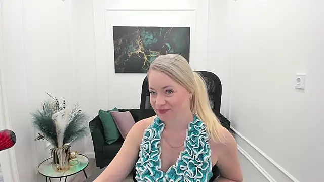 CharlotteKerti online show from 23, 5, 2026