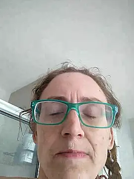 kinkkik31769 online show from 5, 2, 2026