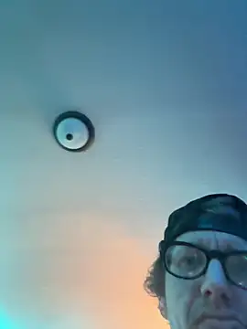 Snapshot of Daddybigdick123123 chatting on 2, 2, 2026 Daddybigdick123123 online show from 2, 2, 2026