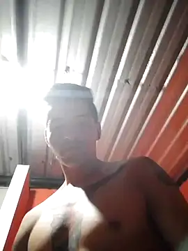 Snapshot of Alexanderz1996a chatting on 1, 2, 2026 Alexanderz1996a online show from 1, 2, 2026