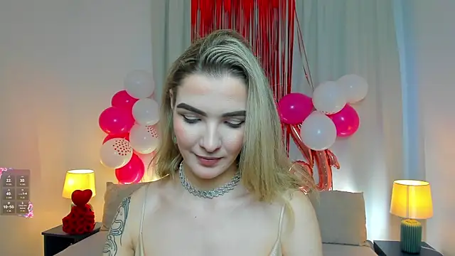 SinLuna  online show from 13, 2, 2026