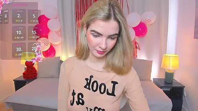 SinLuna  online show from 15, 2, 2026