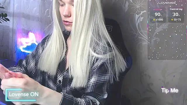 Shiny Victoria online show from 30, 4, 2026