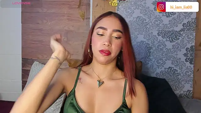 Snapshot of LiaHansson00 chatting on 10, 3, 2026 LiaHansson00 online show from 10, 3, 2026