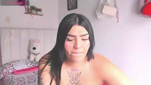 Snapshot of Maggiebitchx chatting on 26, 3, 2026 Maggiebitchx online show from 26, 3, 2026