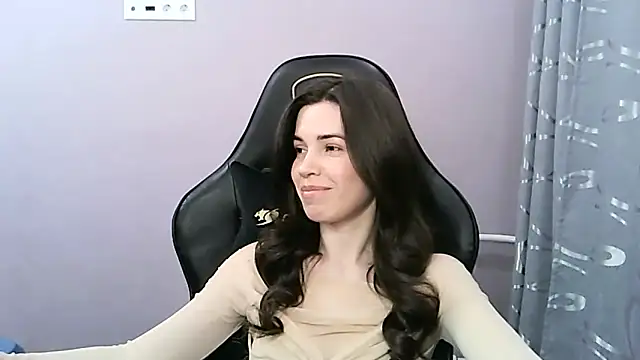 sweetie bunny2008 online show from 12, 2, 2026