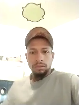 Snapshot of Grakrd chatting on 2, 2, 2026 Grakrd online show from 2, 2, 2026