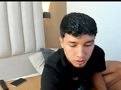 Snapshot of Noah_Smith01 chatting on 3, 4, 2026 Noah Smith01 online show from 3, 4, 2026