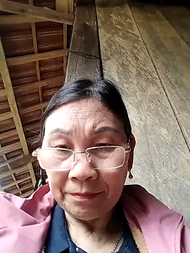 miko nyan2006 online show from 18, 2, 2026